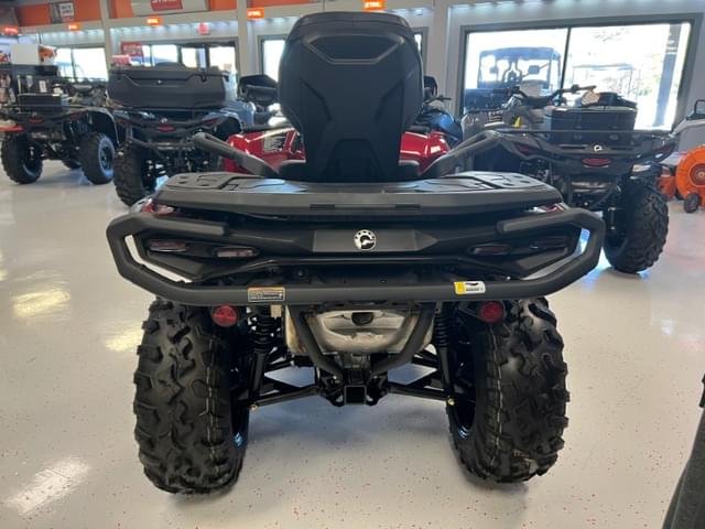 Image of Can-Am OUTLANDER MAX XT 850 equipment image 3
