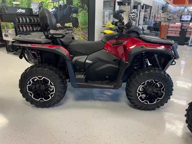 Image of Can-Am OUTLANDER MAX XT 850 equipment image 1