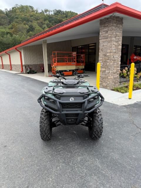 Image of Can-Am Outlander Pro HD5 equipment image 2