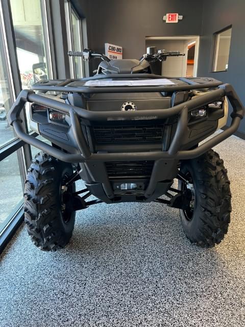 Image of Can-Am Outlander Pro HD5 equipment image 2