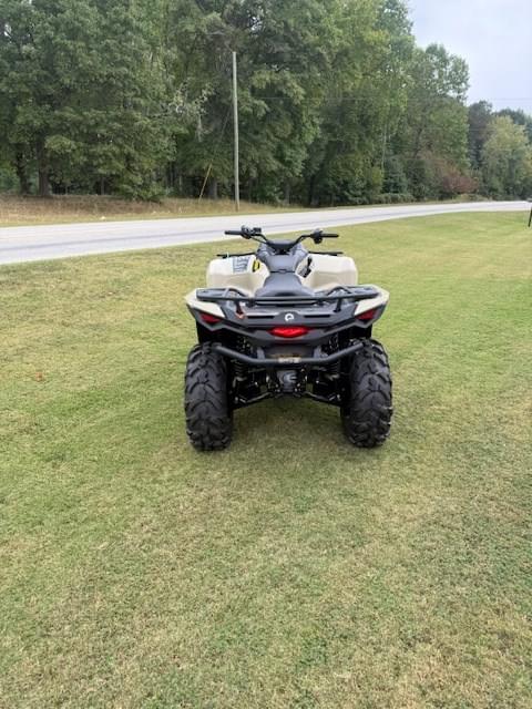 Image of Can-Am Outlander Pro HD5 equipment image 3