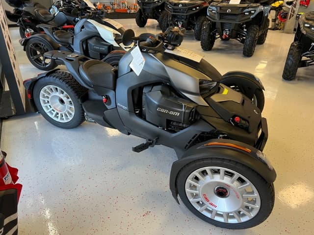 Image of Can-Am Ryker equipment image 2