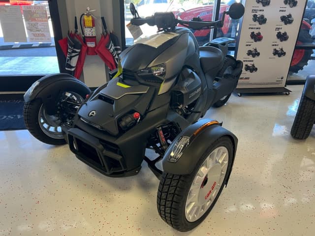 Image of Can-Am Ryker equipment image 1