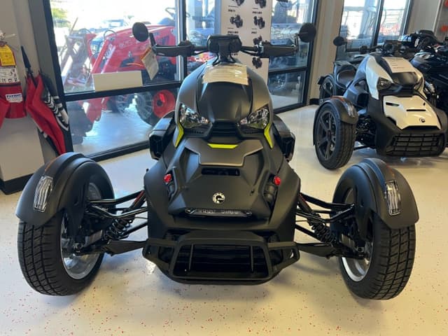 Image of Can-Am Ryker equipment image 3