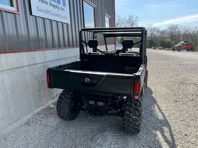 Image of Can-Am Defender MAX DPS HD7 equipment image 3