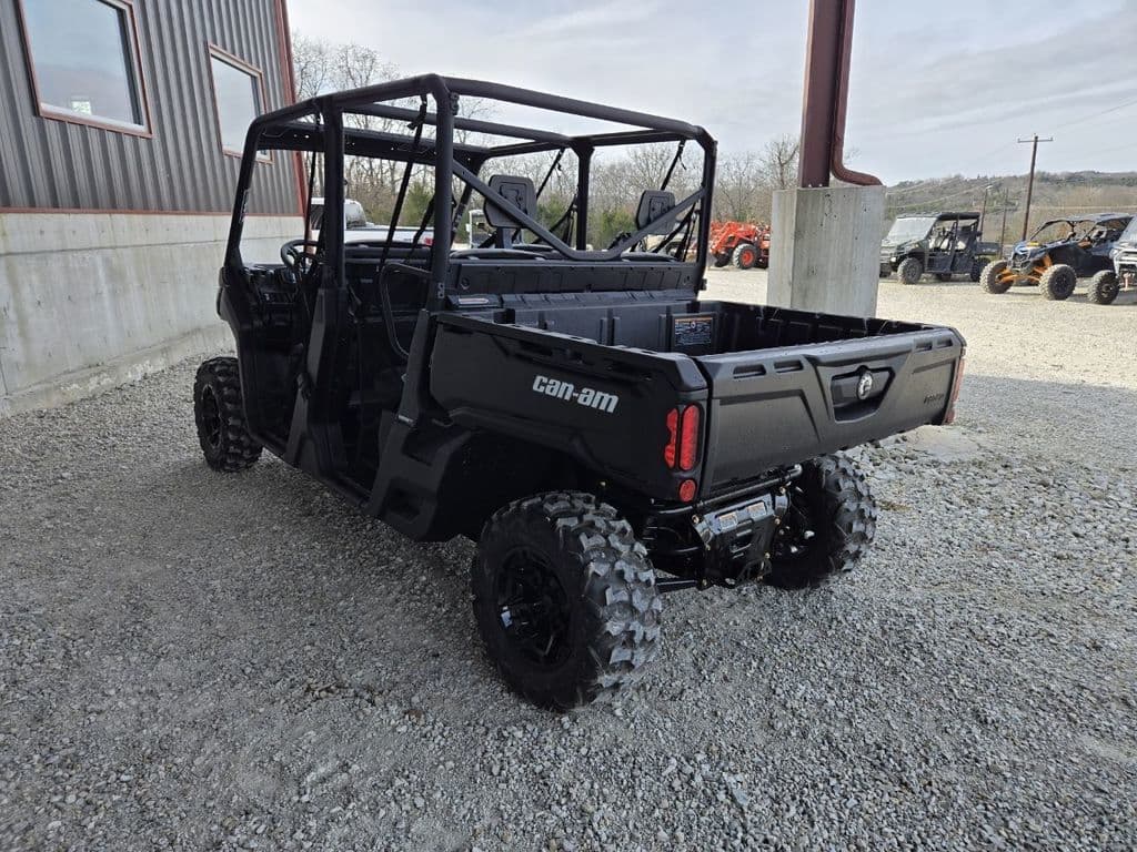 Image of Can-Am Defender MAX DPS HD7 Image 0