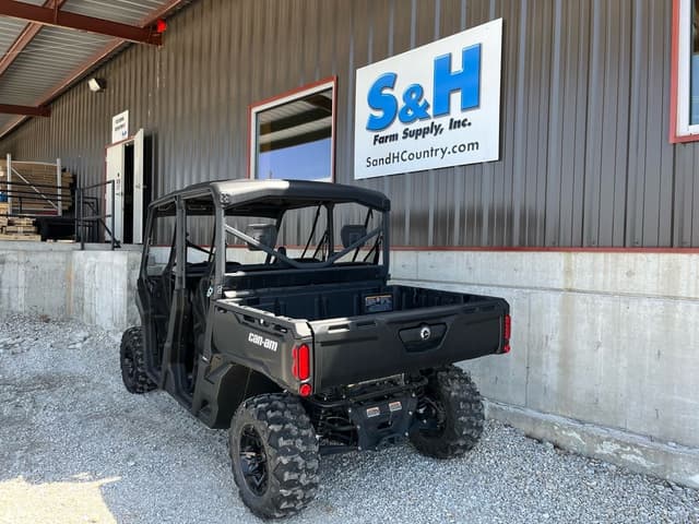 Image of Can-Am Defender Max DPS HD9 equipment image 4