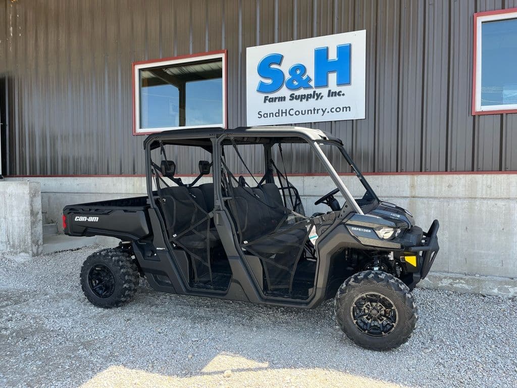 Image of Can-Am Defender Max DPS HD9 Primary image