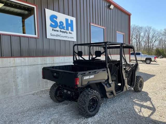 Image of Can-Am Defender Max DPS HD9 equipment image 2