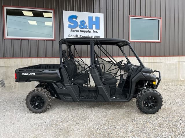 Image of Can-Am Defender MAX XT HD10 equipment image 1