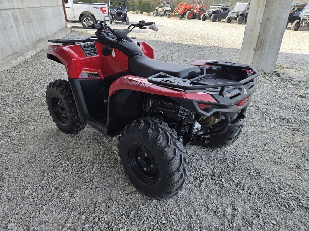 Image of Can-Am Outlander 500 Image 1