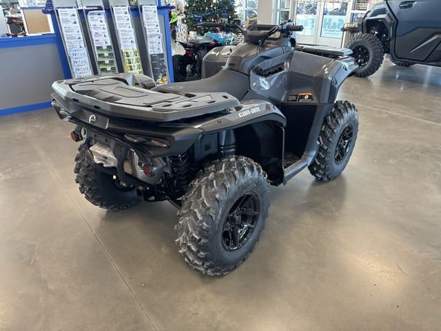 Image of Can-Am Outlander 850 DPS equipment image 1