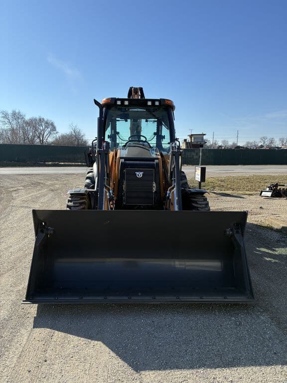 Image of Case 580 Super N WT equipment image 3