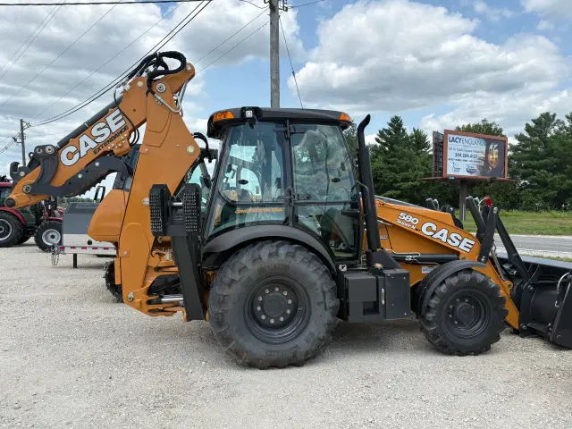 Image of Case 580 Super N WT equipment image 4