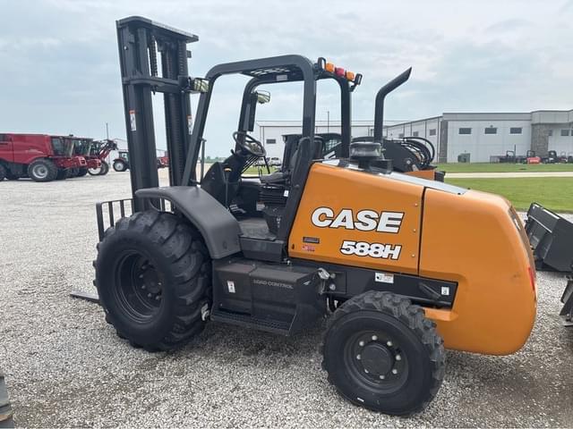 Image of Case 588H equipment image 1