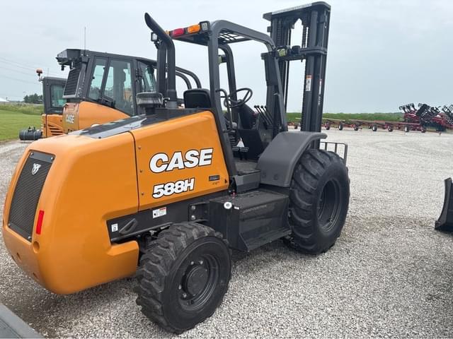 Image of Case 588H equipment image 2