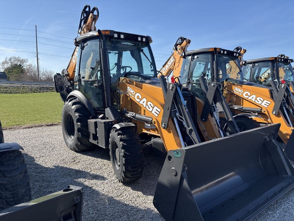 Image of Case 590 Super N Image 0