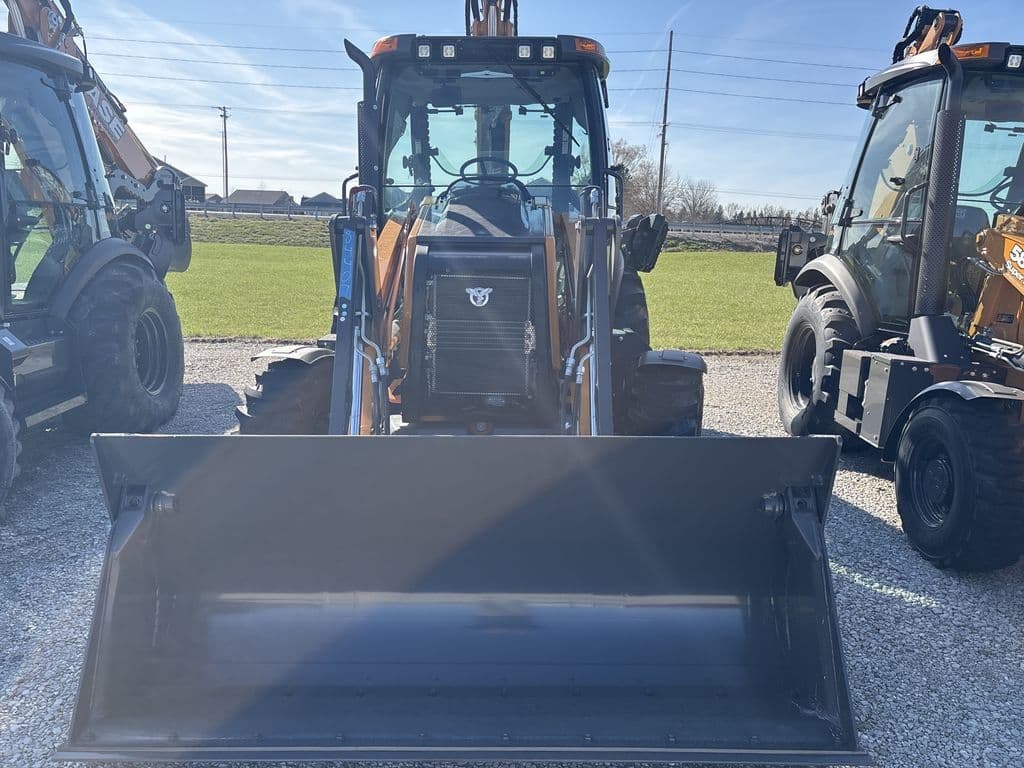 Image of Case 590 Super N Image 1