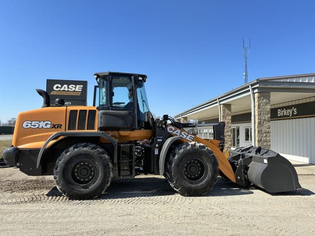 Image of Case 651G XR equipment image 4