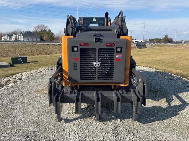 Image of Case DL550 equipment image 2