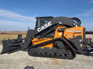 2025 Case DL550 Image