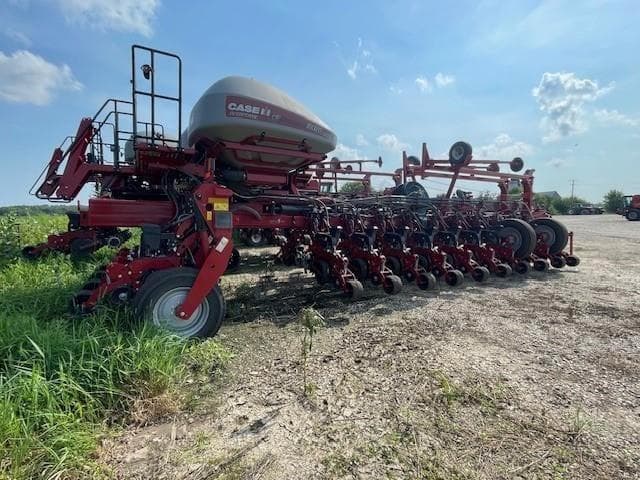 Image of Case IH 2150 equipment image 2