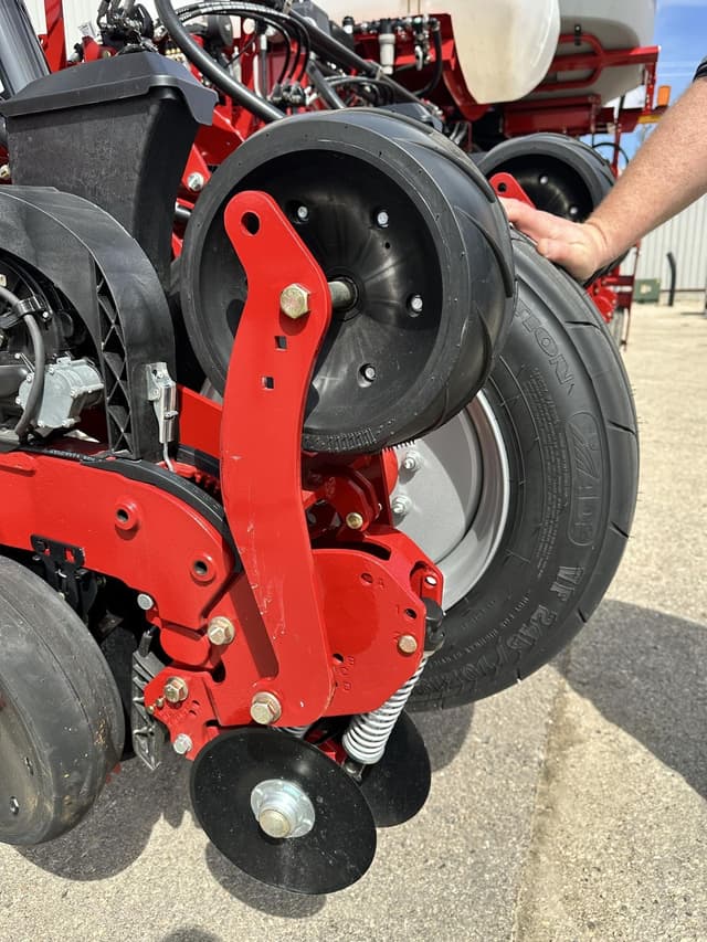 Image of Case IH 2150 equipment image 3