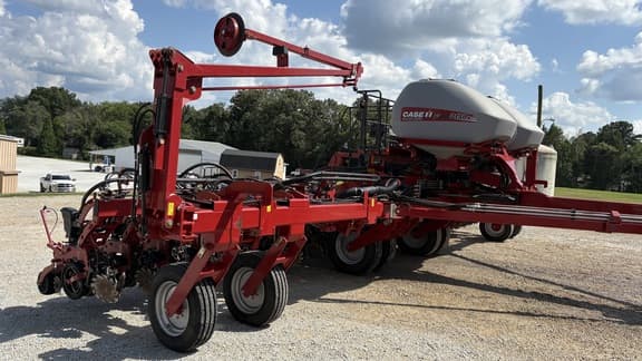 Image of Case IH 2150 equipment image 2