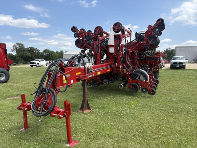 Image of Case IH 2150 equipment image 2