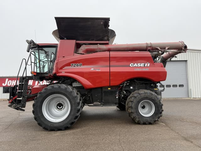 Image of Case IH 7260 equipment image 2