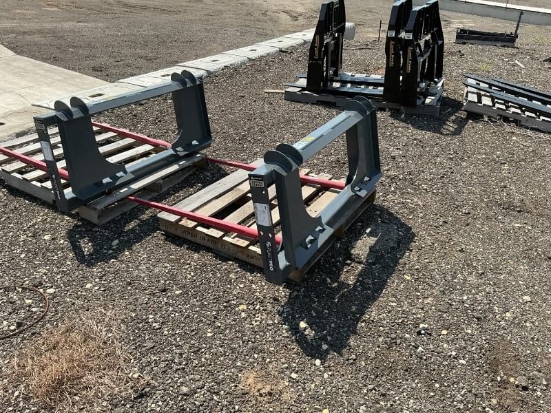 2025 Agri Ease Bale Spear Equipment Image0