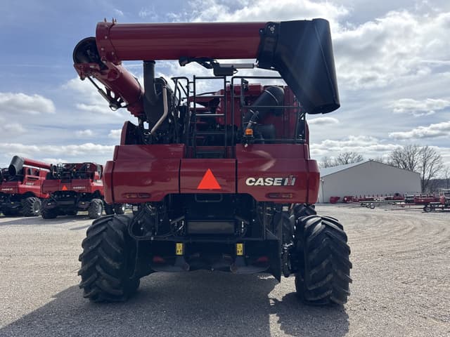 Image of Case IH 8250 equipment image 3