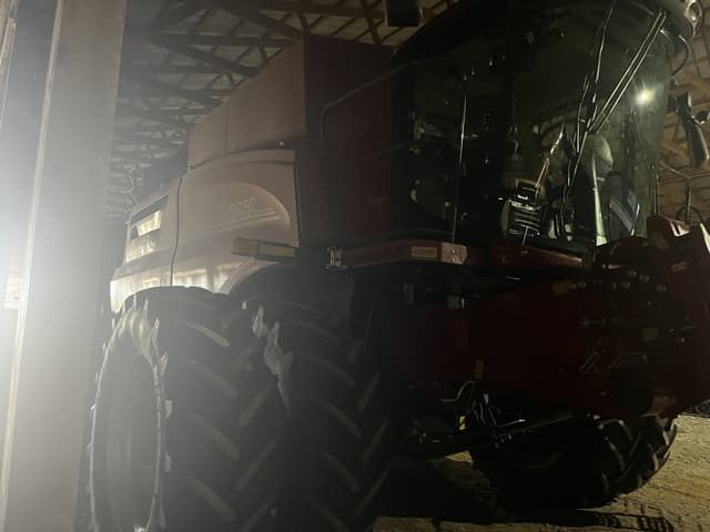 Image of Case IH 8260 equipment image 1