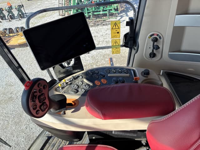 Image of Case IH 8260 equipment image 3