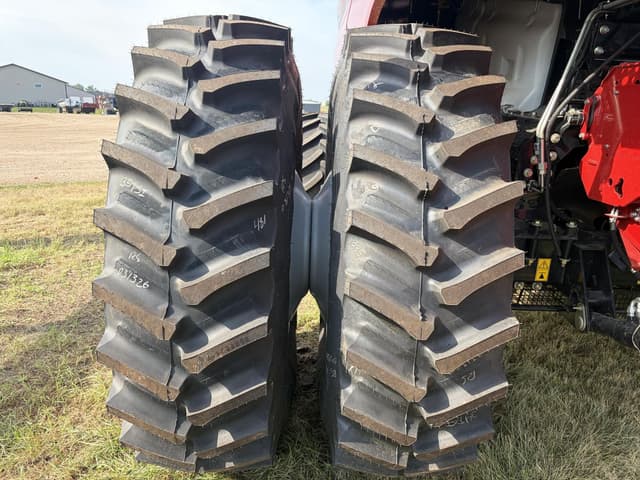 Image of Case IH 8260 equipment image 1