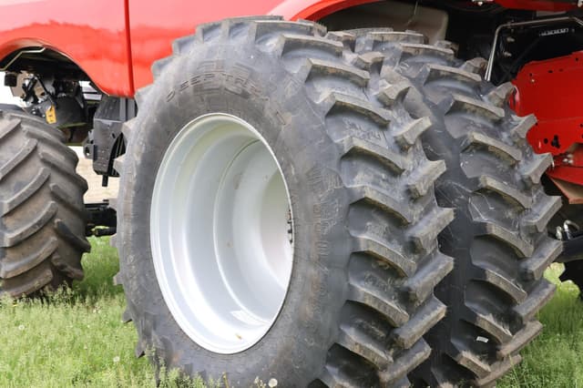 Image of Case IH 8260 equipment image 3