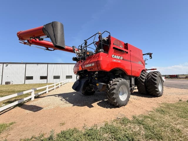 Image of Case IH 8260 equipment image 4