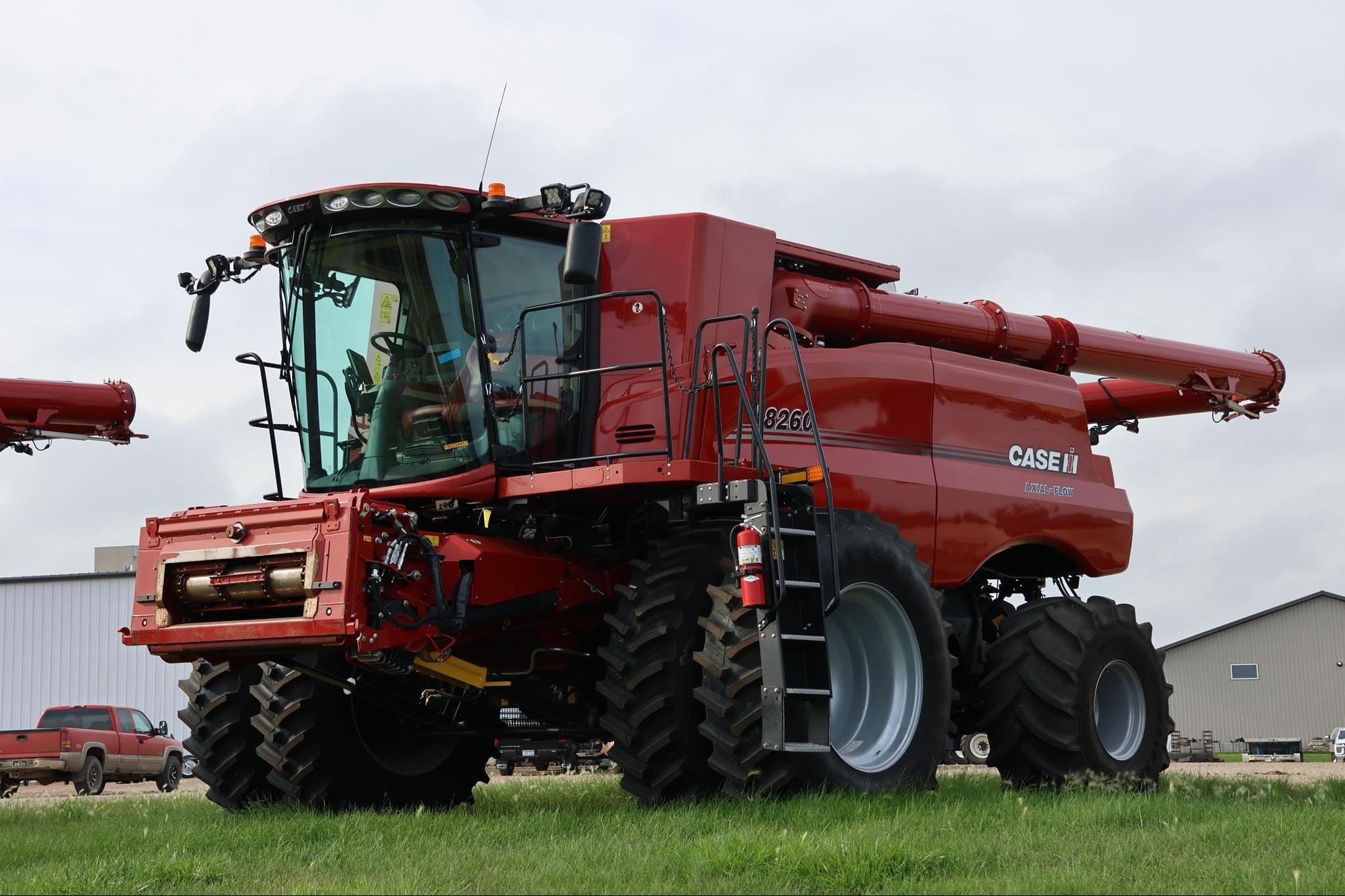 2025 Case IH 8260 Equipment Image0