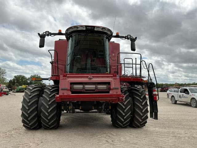 Image of Case IH 8260 equipment image 1