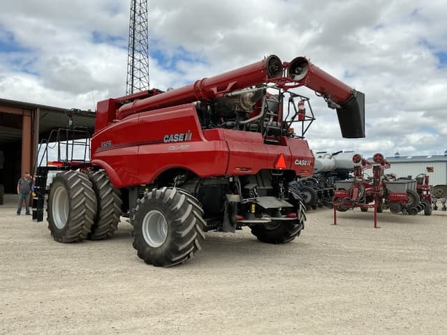 Image of Case IH 8260 equipment image 4
