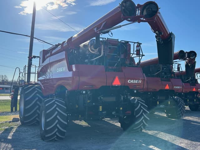 Image of Case IH 8260 equipment image 2