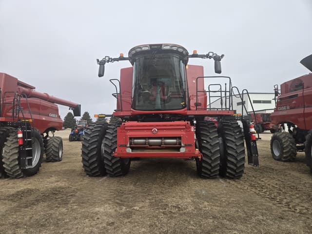 Image of Case IH 8260 equipment image 1