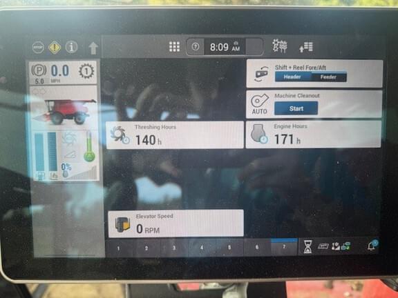 Image of Case IH 8260 equipment image 1