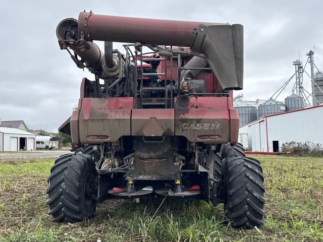 Image of Case IH 8260 equipment image 4