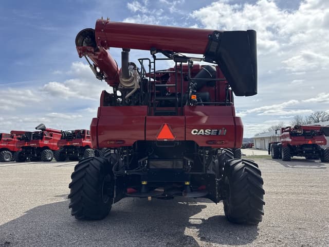 Image of Case IH 8260 equipment image 3