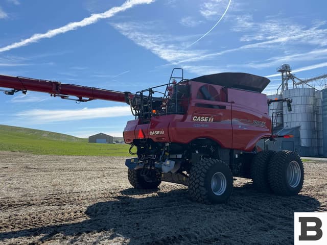 Image of Case IH 8260 equipment image 4