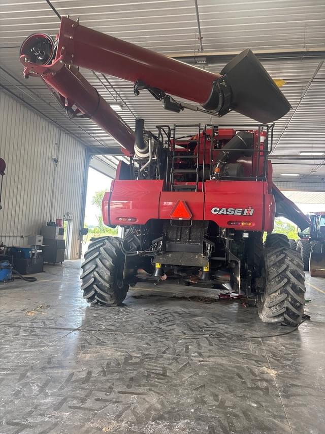 Image of Case IH 8260 equipment image 3