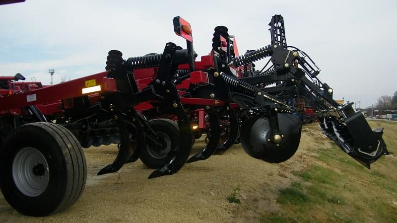 Image of Case IH Ecolo-Tiger 875 Image 1