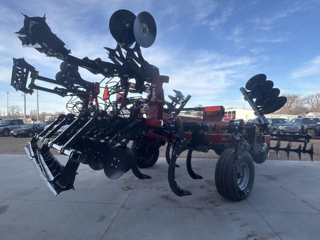 Image of Case IH Ecolo-Tiger 875 equipment image 4