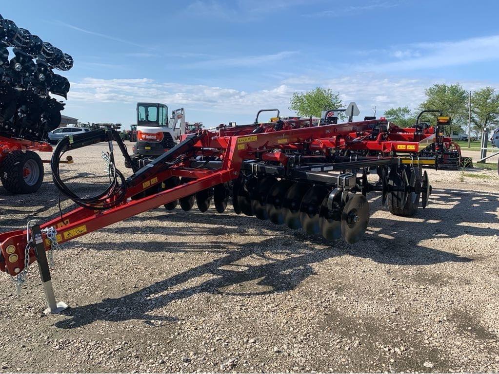 Image of Case IH Ecolo-Tiger 875 Primary image